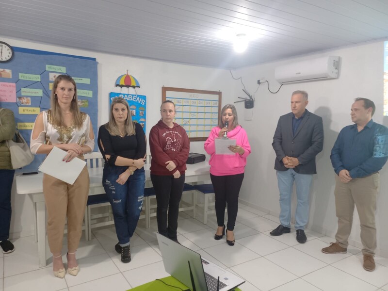 Momento da solenidade de inauguração