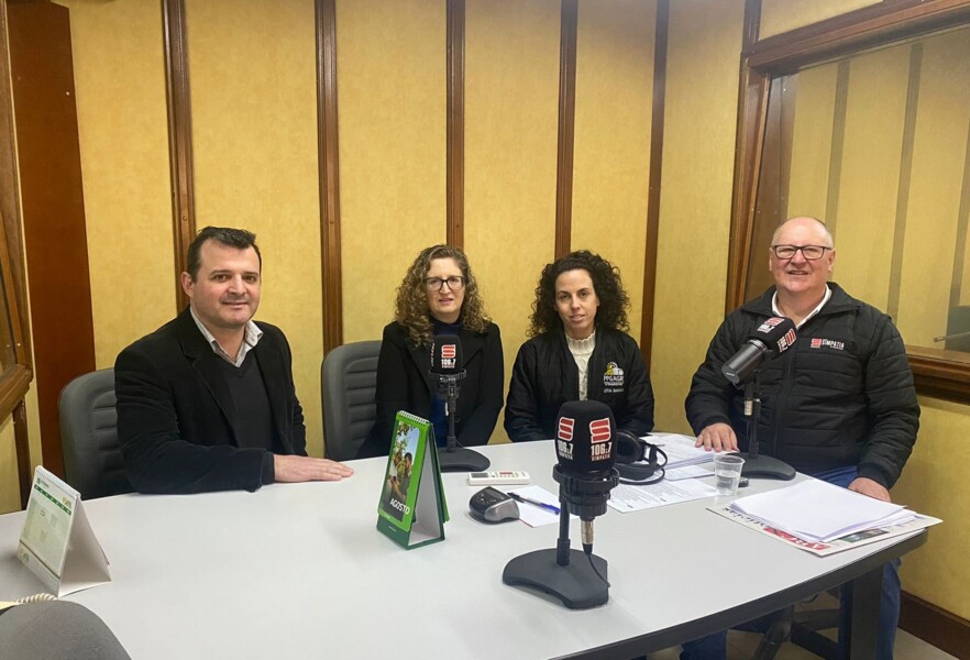 Entrevista na Rádio Simpatia.