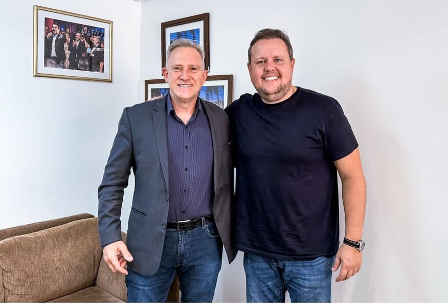 Prefeito com o deputado federal e presidente do Progressistas, Covatti Filho.