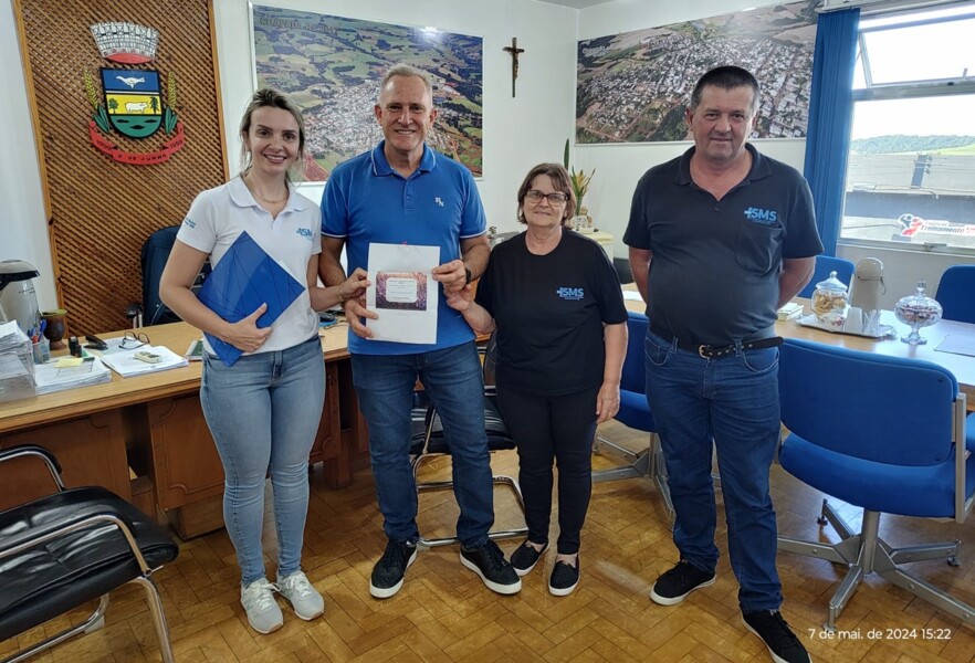 Prefeito Gelson recebeu convite da equipe da UBS Tesouras.